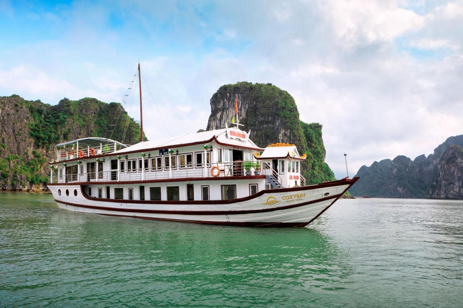 Cozy Bay Classic Cruise Ha Long Exterior foto